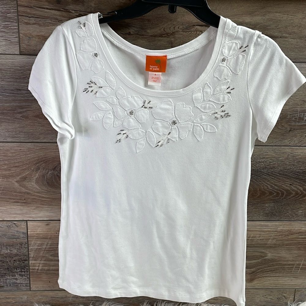 Hearts of Palm Ladies Applique Beaded Top, Size Small, White with Dark Beads
